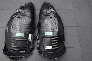 ซับซุ้มล้อ สำหรับ W205 C-Class แท้ A2056903301