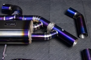 ชุดท่อ USUS EXHAUST สำหรับ Audi RSQ3