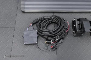 ชุดบันไดข้างไฟฟ้า แบบยาว สำหรับ Ford Ranger T6