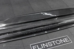 สเกิร์ตข้าง Carbon Fiber Porsche CAYENNE E3 ทรง TAKD DESIGN