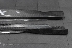 สเกิร์ตข้าง Carbon Fiber Porsche CAYENNE E3 ทรง TAKD DESIGN