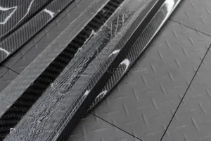 สเกิร์ตข้าง Carbon Fiber Porsche CAYENNE E3 ทรง TAKD DESIGN