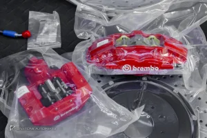 ชุดเบรค Brembo CTS-V ปั๊มสีแดง โลโก้ขาว จานขนาด 380 หน้า – หลัง สำหรับ Model Y Juniper