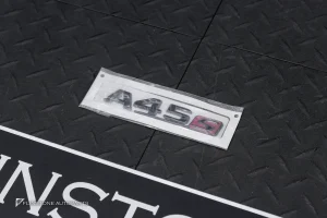 โลโก้ A45S สีดำเงา
