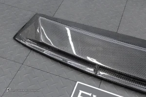 ลิ้นหน้าชิ้นกลาง สำหรับ Porsche Cayenne E3.2 ทรง Future Design