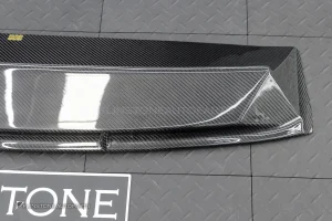 ลิ้นหน้าชิ้นกลาง สำหรับ Porsche Cayenne E3.2 ทรง Future Design