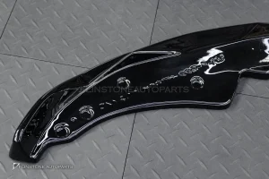 ลิ้นหน้า สำหรับ BMW G22 Series 4 ทรง GTS สีดำเงา