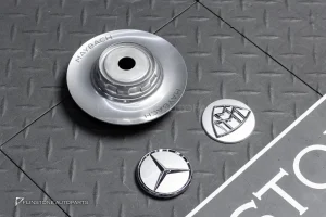 ฝาล้อ Center Cap แบบหมุน สำหรับ Mercedes Benz ลาย Maybach สำหรับ V-Class