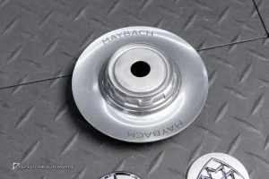 ฝาล้อ Center Cap แบบหมุน สำหรับ Mercedes Benz ลาย Maybach สำหรับ V-Class