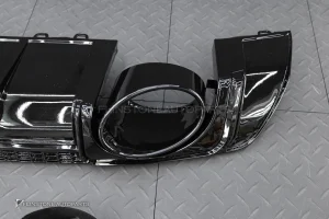ดิฟฟิวเซอร์พร้อมปลายท่อ สำหรับ AUDI TT MK3 ทรง TTRS