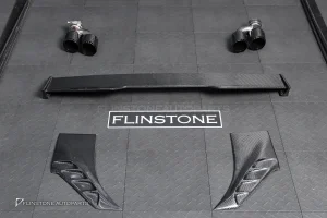 ช่องลมข้าง + สเกิร์ตข้าง + สปอยเลอร์หลังคา + ดิฟฟิวเซอร์พร้อมไฟ LED Carbon fiber สำหรับ X6 G06 LCI ทรง Larte Design