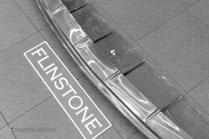 ลิ้นหน้า Carbon fiber สำหรับ W167 GLE-Class Facelift ทรง Larte Design