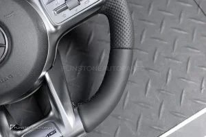 พวงมาลัย พร้อม Airbag สำหรับW212 E-Class หนังดำ กรอบเงิน ด้ายดำ