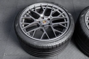 USED ล้อพร้อมยาง สำหรับ Porsche 992 Carrera แท้