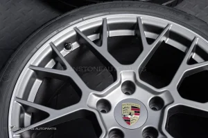 USED ล้อพร้อมยาง สำหรับ Porsche 992 Carrera แท้
