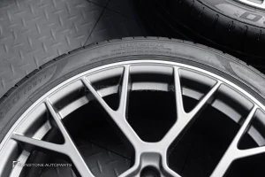 USED ล้อพร้อมยาง สำหรับ Porsche 992 Carrera แท้