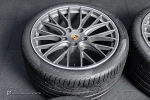 USED ล้อพร้อมยาง สำหรับ Porsche Carrera แท้ 991.1
