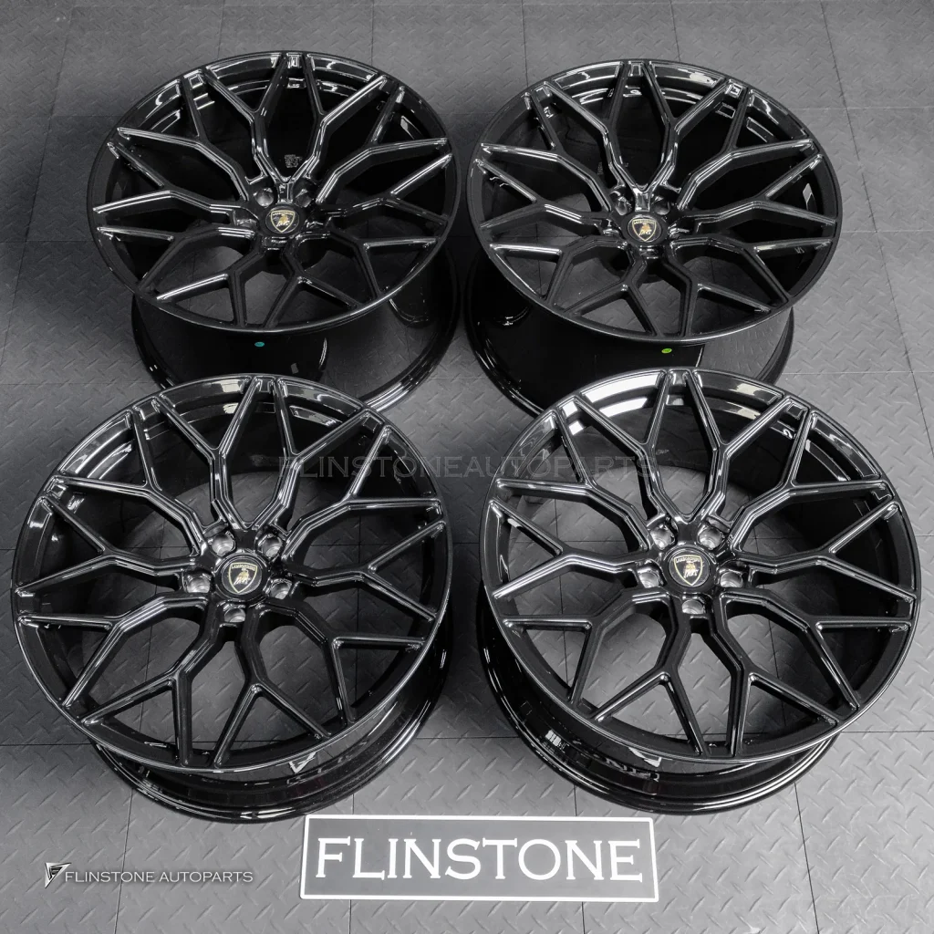 ล้อ Custom forged สำหรับ LAMBORGHINI URUS ขอบ 23 5-130 สีดำเงา