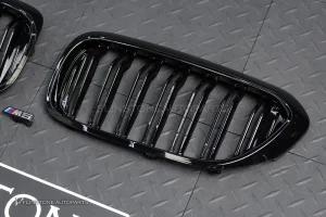 กระจังหน้า BMW G30 series 5 เส้นคู่ สีดำเงา พร้อมโลโก้ M5