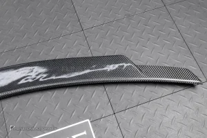 สปอยเลอร์ Carbon fiber สำหรับ W204 C-Class ทรง C74 Renntech