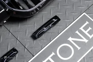 กระจังหน้า LED BMW G08 X3 LCI เส้นคู่ สีดำเงา