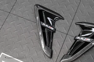 คิ้วแก้มข้าง Carbon fiber X4 G02 ทรง X4M