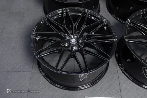 ล้อ Custom forged สำหรับ X6 G06 LCI ขอบ 22 5-112 สีดำเงา