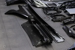 ชุดปลี่ยนโฉม PORSCHE 970 Panamera ทรง 976 Panamera 2025