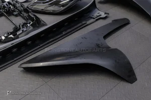 ชุดปลี่ยนโฉม PORSCHE 970 Panamera ทรง 976 Panamera 2025