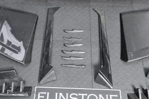 ชุดแต่งรอบคับ Carbon fiber สำหรับ Audi Q8 ทรง ABT