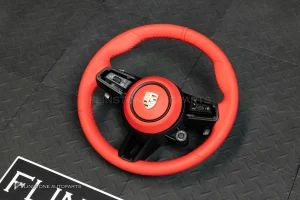 พวงมาลัย พร้อม Airbag สำหรับ 981 PORSCHE CAYMAN BOXSTER หนังแดง ด้ายแดง