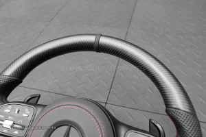 พวงมาลัย พร้อม Airbag Carbon fiber แบบด้าน สำหรับ W166 GLE-Class หนังดำด้ายแดง