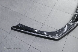 ดิฟฟิวเซอร์ สำหรับ BMW G70 Series 7 ทรง Maxton design สีดำเงา