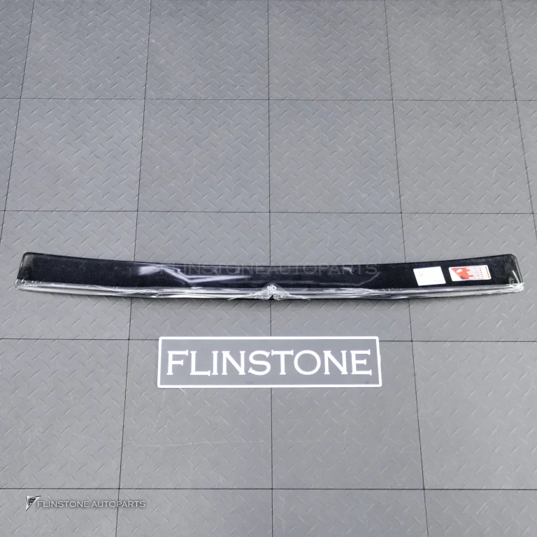 Roof Spoiler for BMW G70 Series 7 style Maxton design Gloss Black