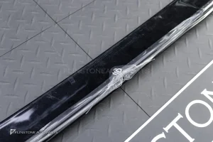 สปอยเลอร์หลังคา สำหรับ BMW G70 Series 7 ทรง Maxton design สีดำเงา