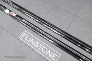 สเกิร์ตข้าง สำหรับ BMW G70 Series 7 ทรง Maxton design สีดำเงา