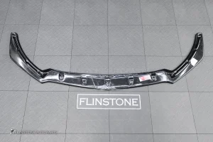 ลิ้นหน้า สำหรับ Mercedes Benz W118 CLA-Class ทรง Maxton design สีดำเงา