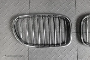 กระจังหน้า BMW F02 Series 7 LCI เส้นเดี่ยว สีโครเมี่ยม