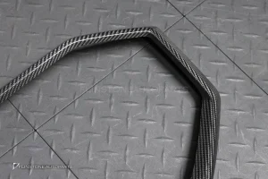 กรอบกระจังหน้า Carbon Fiber BMW XM G09 งาน USUS AUTOCLAVE