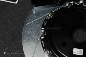 ชุดเบรค BREMBO GT 6P + 4P TOYOTA ALPHARD 40 สีเหลือง
