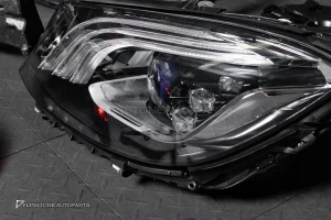 ชุดเปลี่ยนโฉม W222 S-Class ทรง S65 AMG Facelift Night Edition
