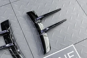 คานาดช่องลมหน้า W177 A-Class ทรง GT สีดำเงา
