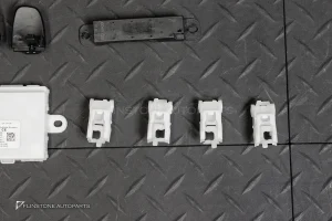 ชุด Keyless สำหรับ W205 C-Class มือจับสีน้ำตาล