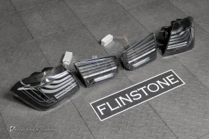ไฟท้าย สำหรับ BMW F30 Series 3 ทรง CSL กรอบสีรมดำ