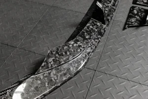 ลิ้นหน้า Fored Carbon สำหรับ Audi RS7 ทรง GTS