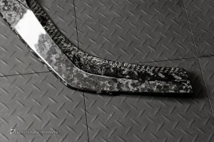 ลิ้นหน้า Fored Carbon สำหรับ Audi RS7 ทรง GTS