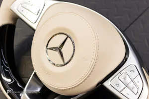 พวงมาลัย พร้อม Airbag สำหรับ W222 S-Class หนังสีครีม ด้ายสีครีม
