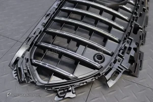 กระจังหน้า สำหรับ W214 E-Class ทรง GT สีดำด้าน