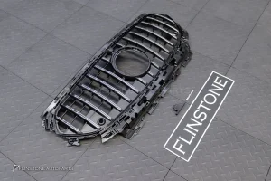 กระจังหน้า สำหรับ W214 E-Class ทรง GT สีดำด้าน