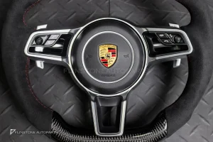 พวงมาลัย Porsche Cayenne 958 ด้ายสีแดง ทริมแดง หนัง Alcantara